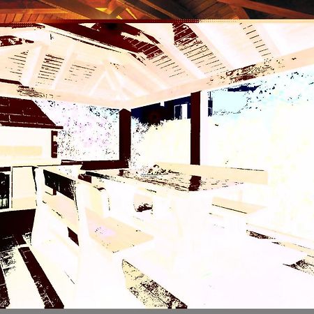 Lovely Apartment In Kastel Stafilic With Jacuzzi Kastela Bagian luar foto